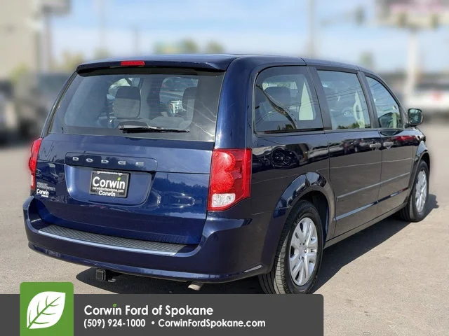 Used 2015 True Blue Pearlcoat Dodge AVP image 13