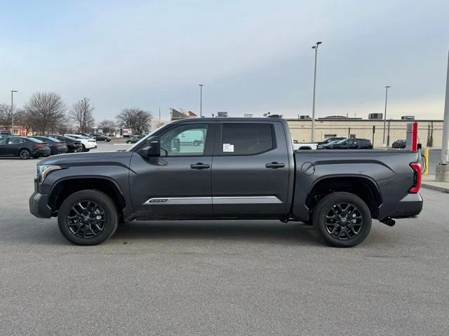 2026 Toyota Tundra Platinum - Photo 8
