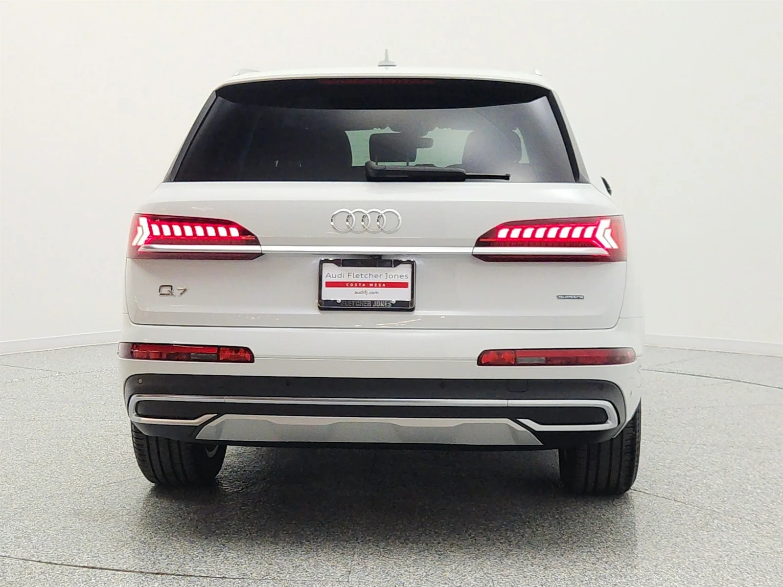 Used 2023 Glacier White Metallic Audi Premium Plus 45 TFSI quattro image 6