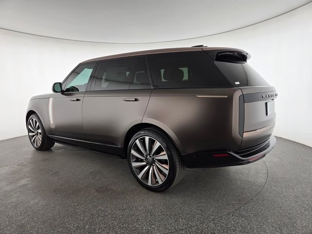 New 2026 Tourmaline Brown in Satin finish Land Rover SV image 17