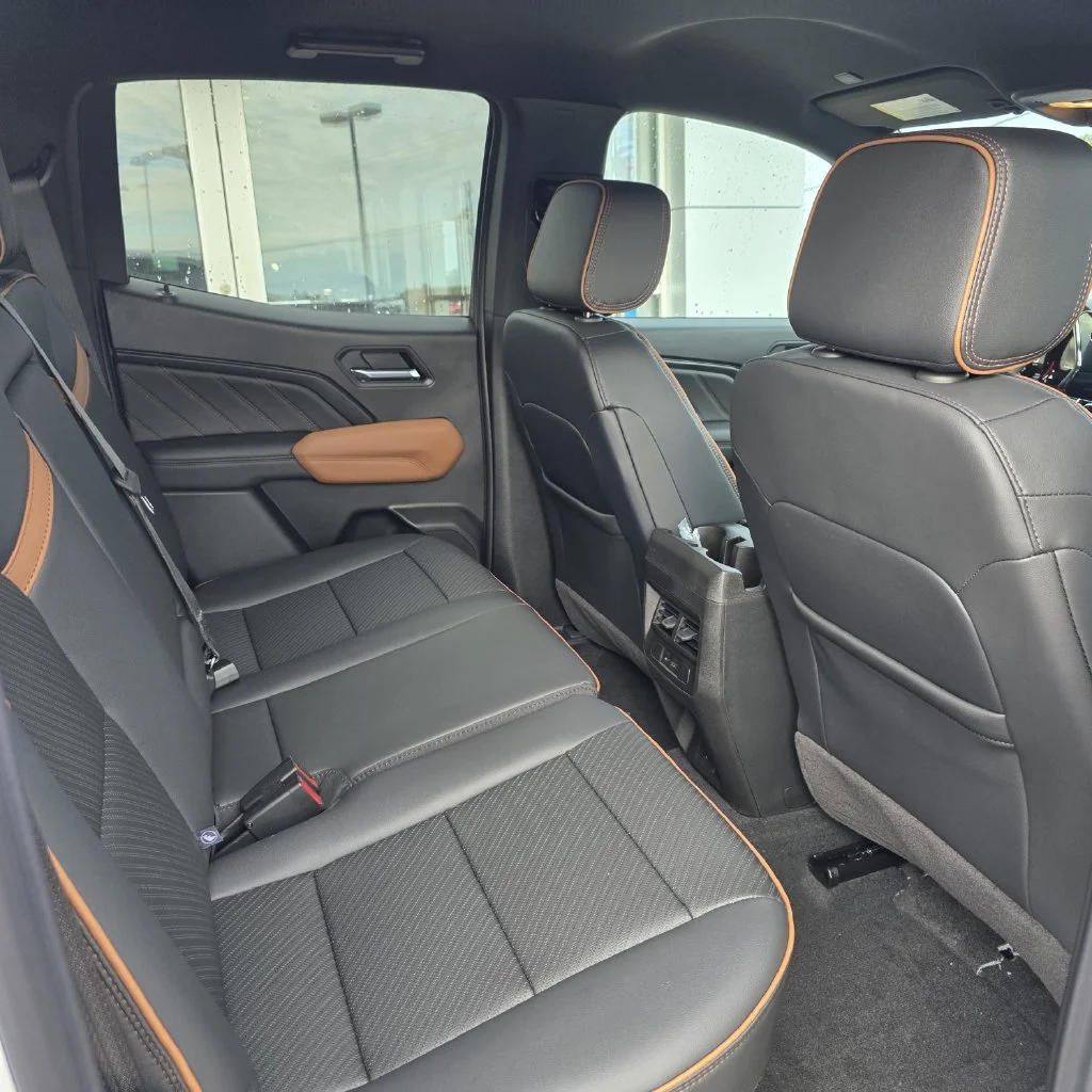 2026 GMC Canyon AT4 - Photo 21