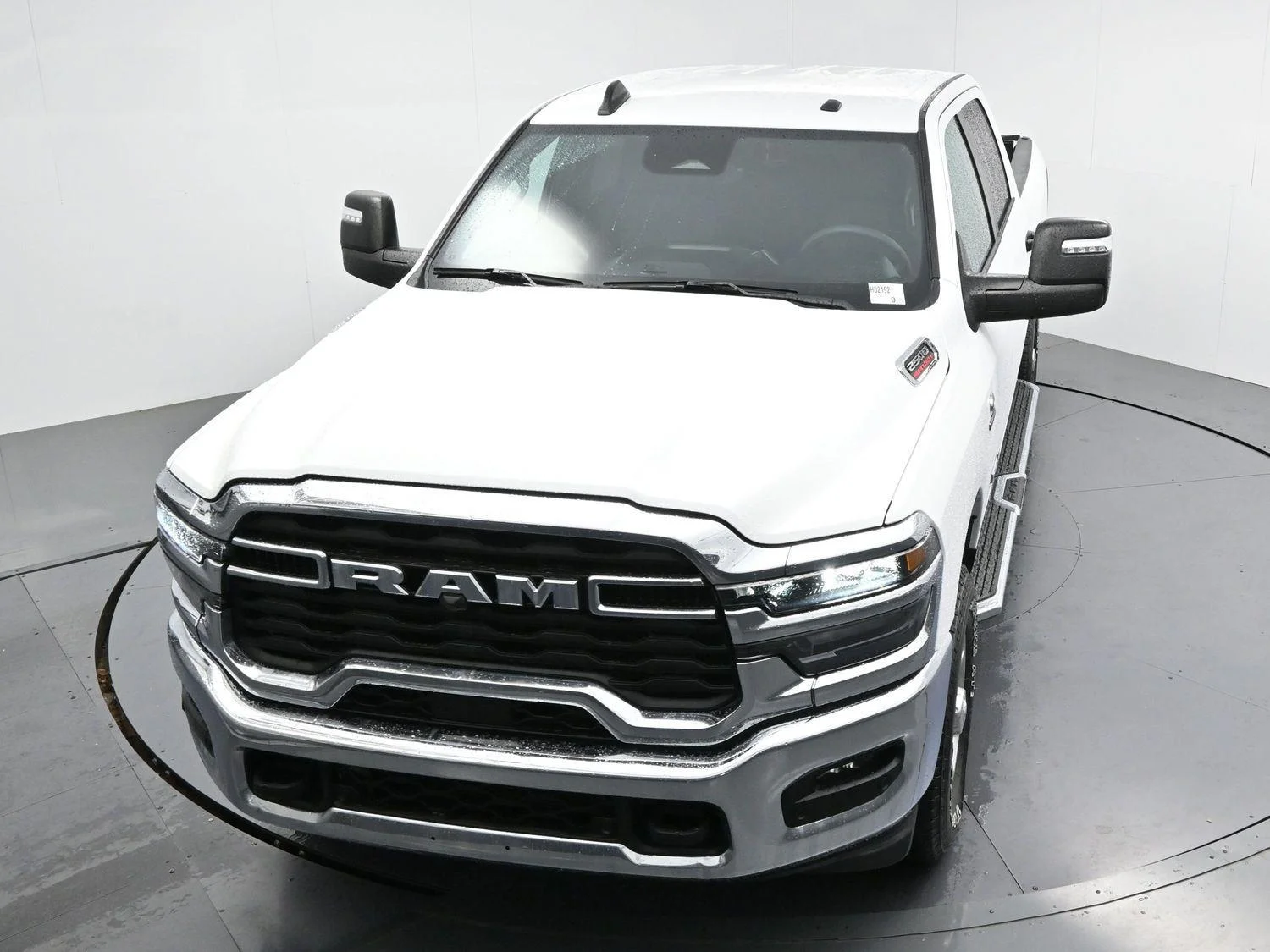 Used 2025 White Ram Big Horn image 39