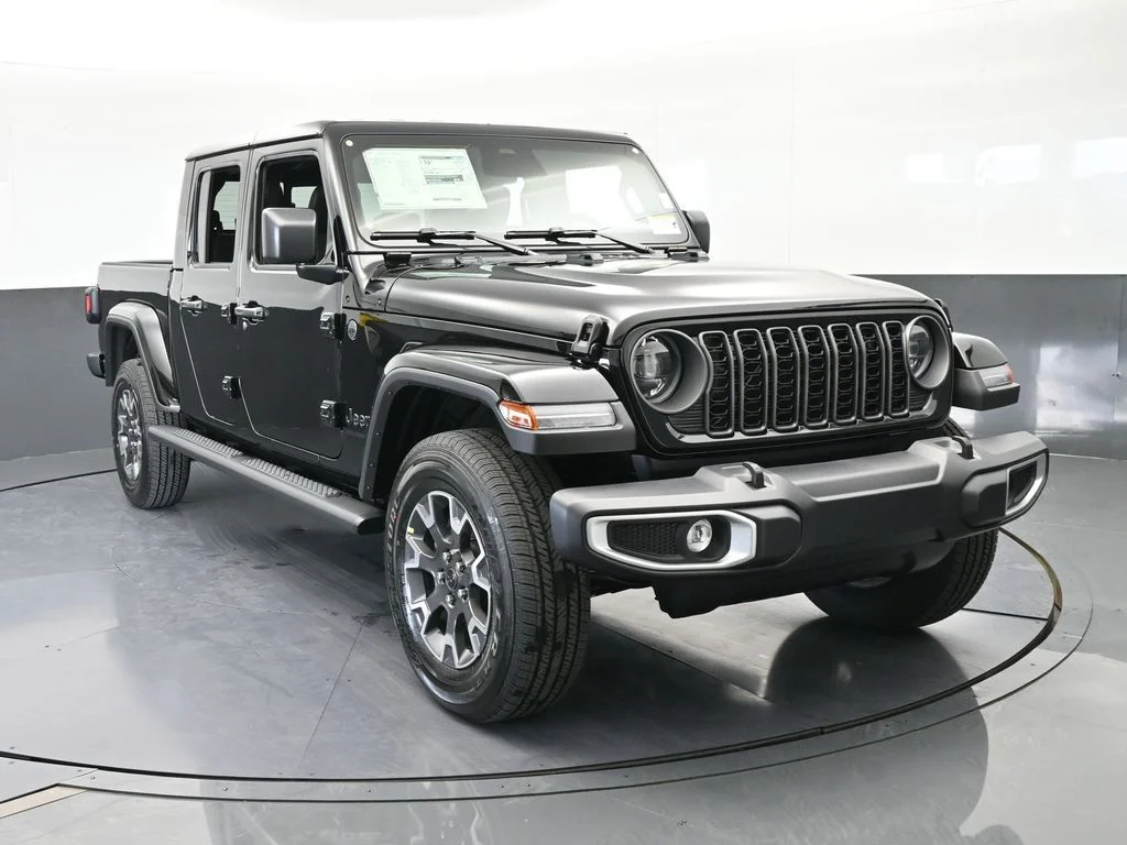 New 2026 Black Clear-Coat Exterior Paint Jeep Sahara image 9