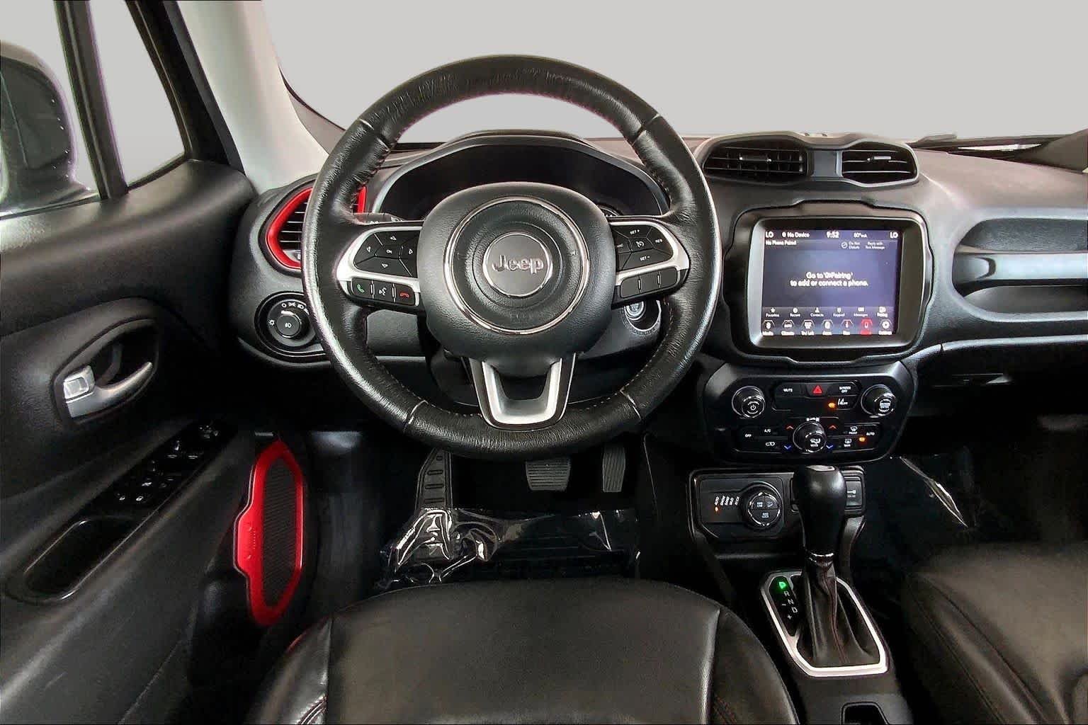 Pre-Owned 2023 Jeep Renegade Trailhawk