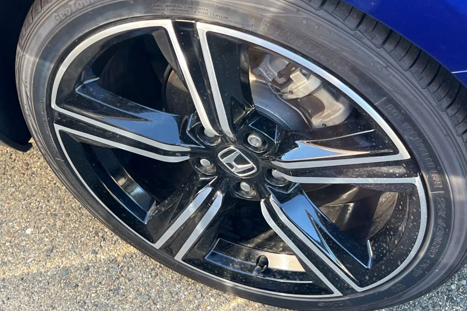 Used 2023  Honda  image 18