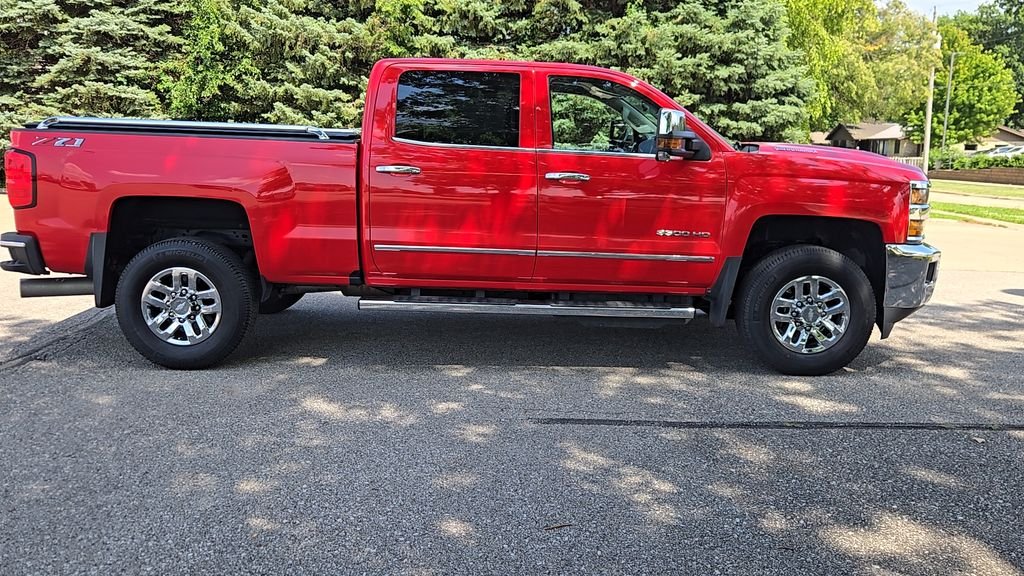 Used 2019 Red Chevrolet LTZ image 29