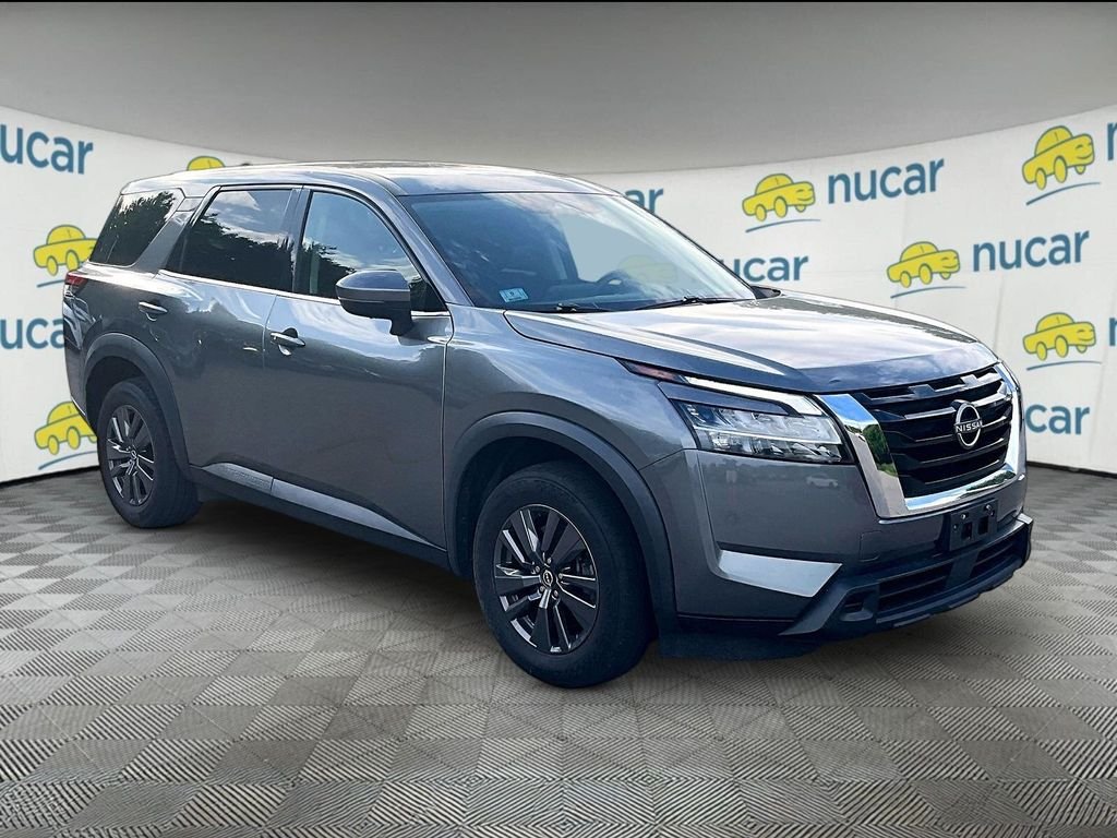 Used 2022 Gray Nissan S image 1