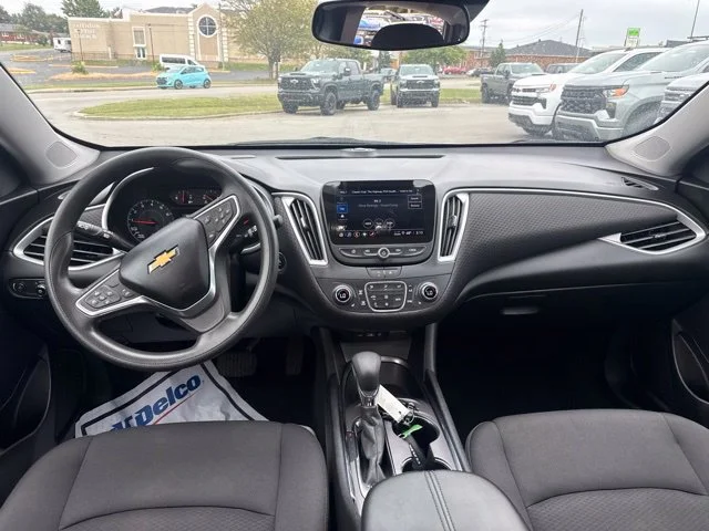 Used 2023 STERLING GRAY METALLIC Chevrolet LT image 29