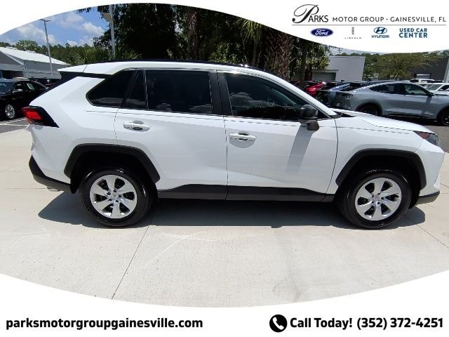 Used 2021 White Toyota LE image 4