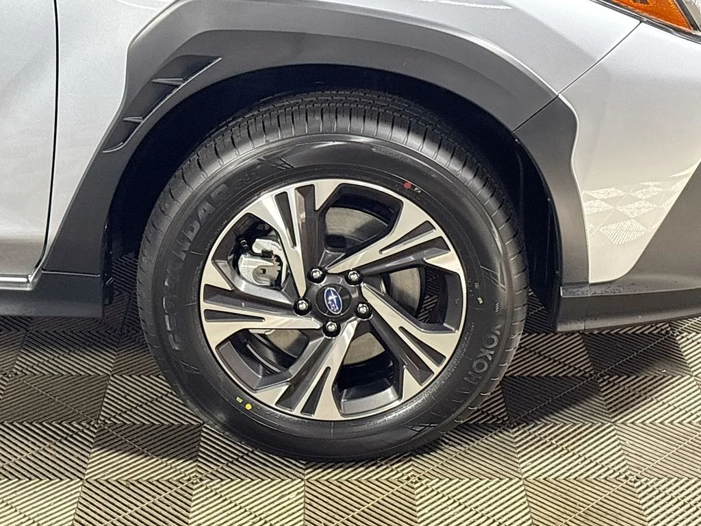 New 2026 ICE SILVER METALLIC Subaru Premium image 23