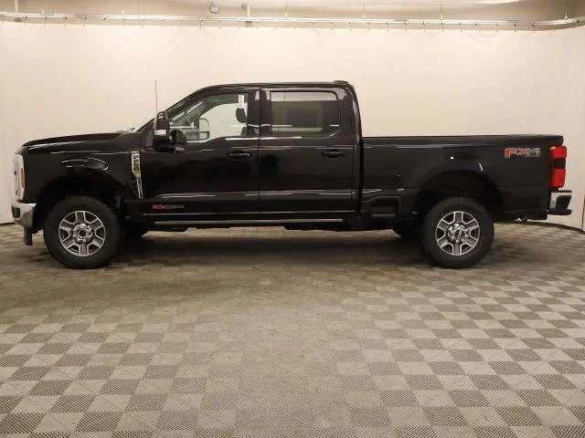 New 2026 Agate Black Metallic Ford F-250® Lariat® image 28