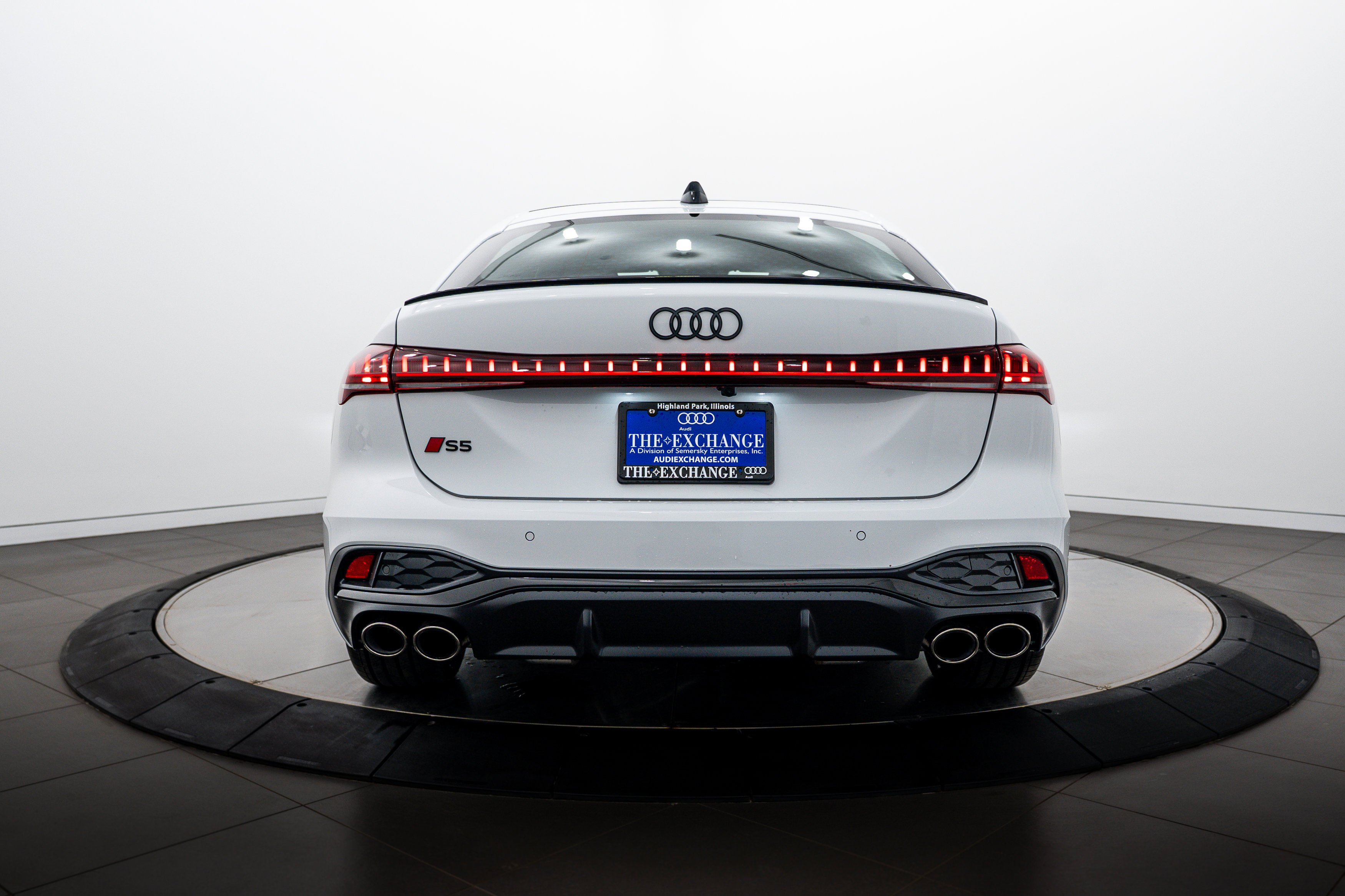 New 2026  Audi Premium Plus image 22
