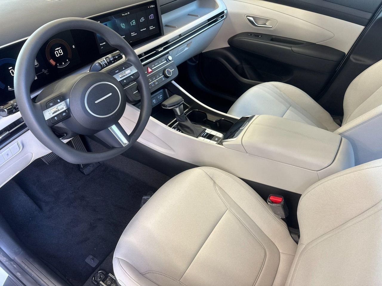 New 2026 White Hyundai SE FWD image 9