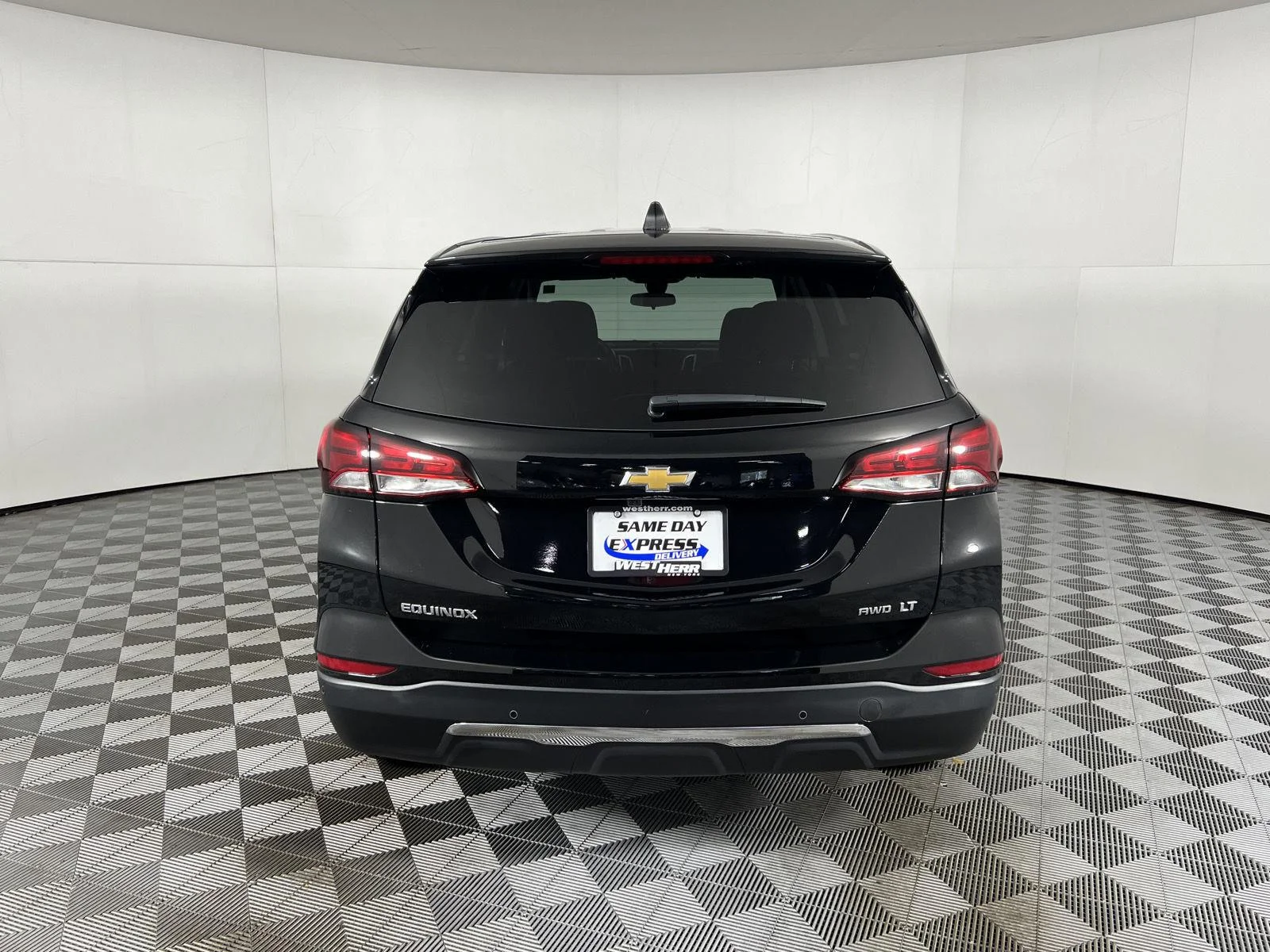 Used 2024 Mosaic Black Metallic Chevrolet LT image 30