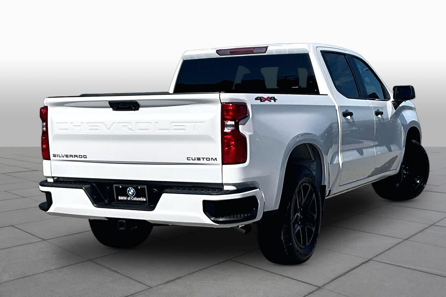 2025 Chevrolet Silverado 1500 Custom - Photo 12