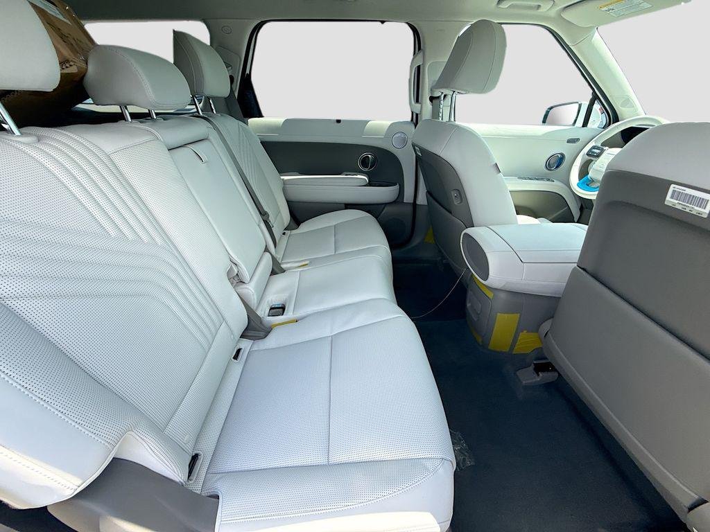 New 2026 Creamy White Pearl Hyundai SEL Premium FWD image 19