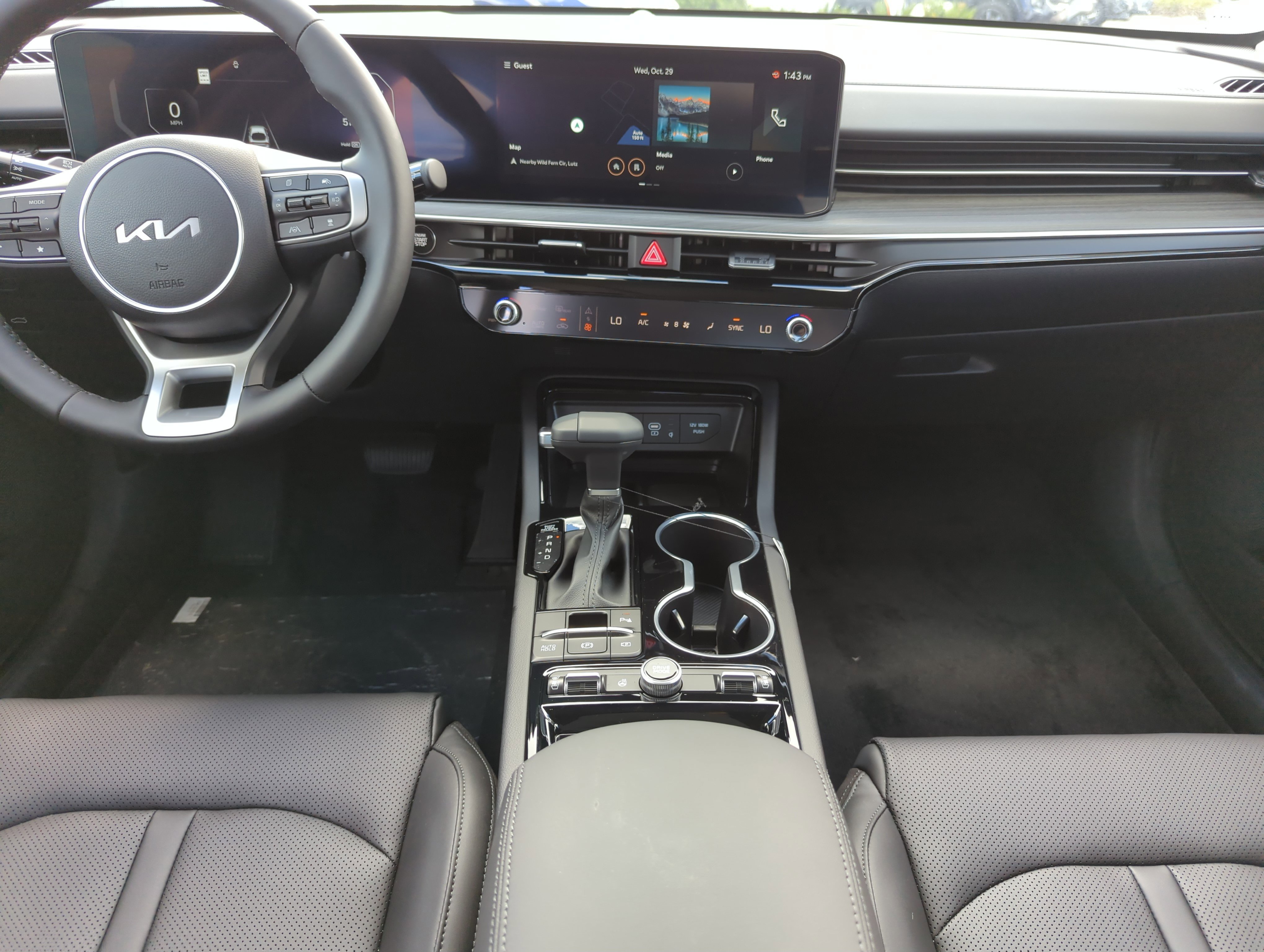 2026 Kia K5 EX - Photo 16