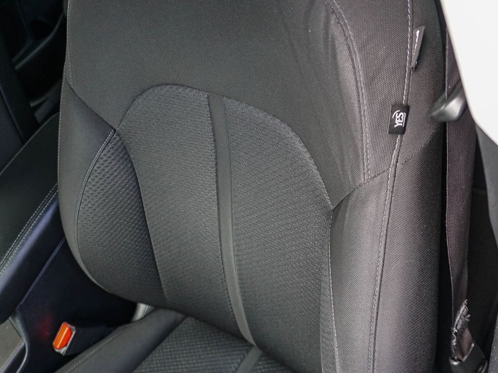 Used 2017 Gray Kia Base image 21