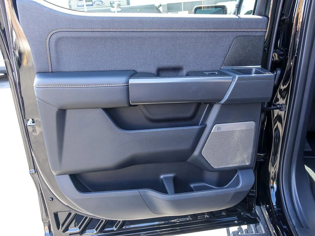 Used 2026 Agate Black Metallic Ford Tremor image 29