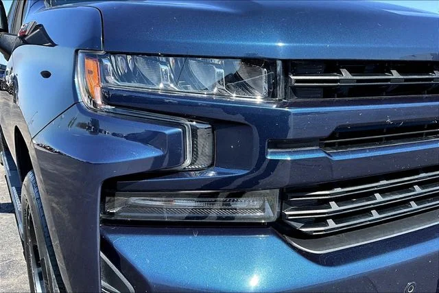 Used 2020 Blue Chevrolet RST image 32