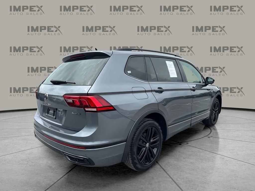 Used 2022 Gray Volkswagen 2.0T SE R-Line Black image 5