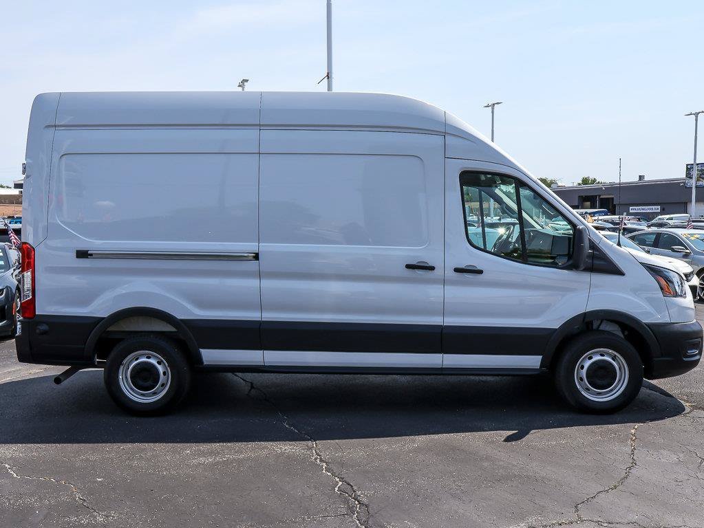 Used 2025 Oxford White Ford Base image 11