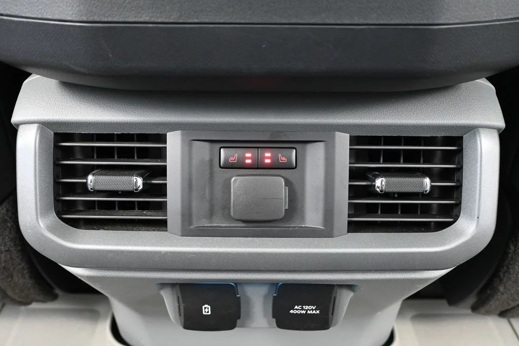 Used 2021 Blue Ford Lariat image 34