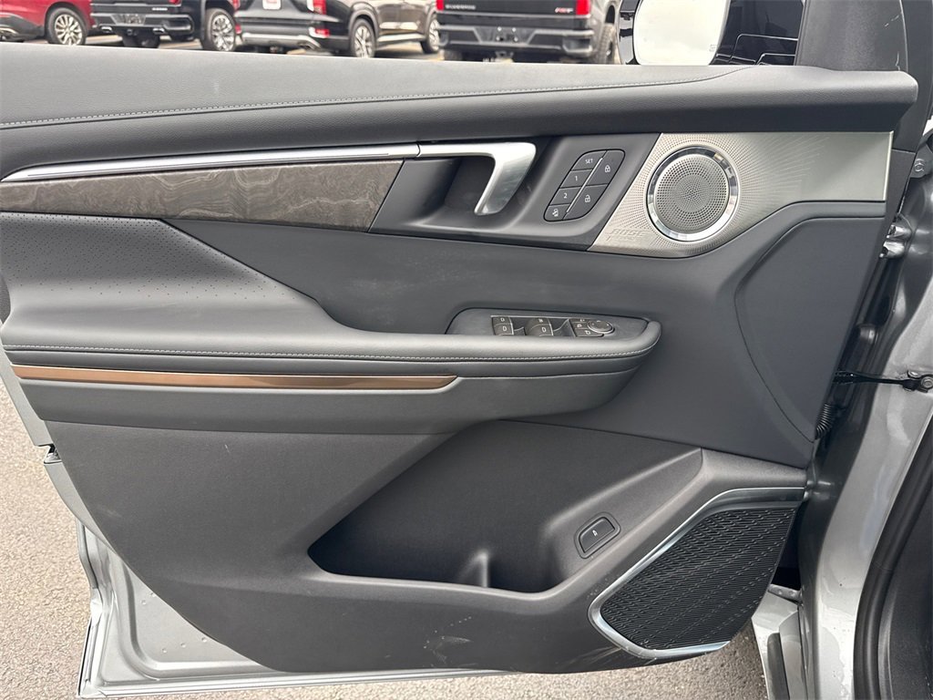 2026 BUICK ENCLAVE - Image 13