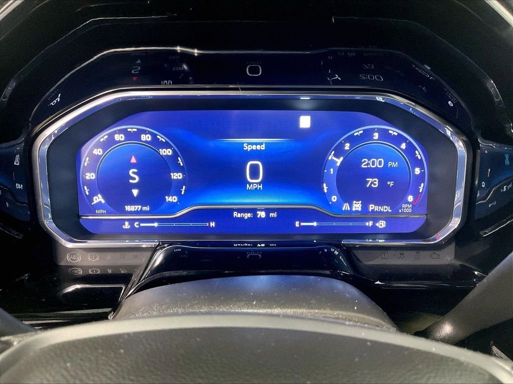 Used 2023 Gray Chevrolet LT image 24