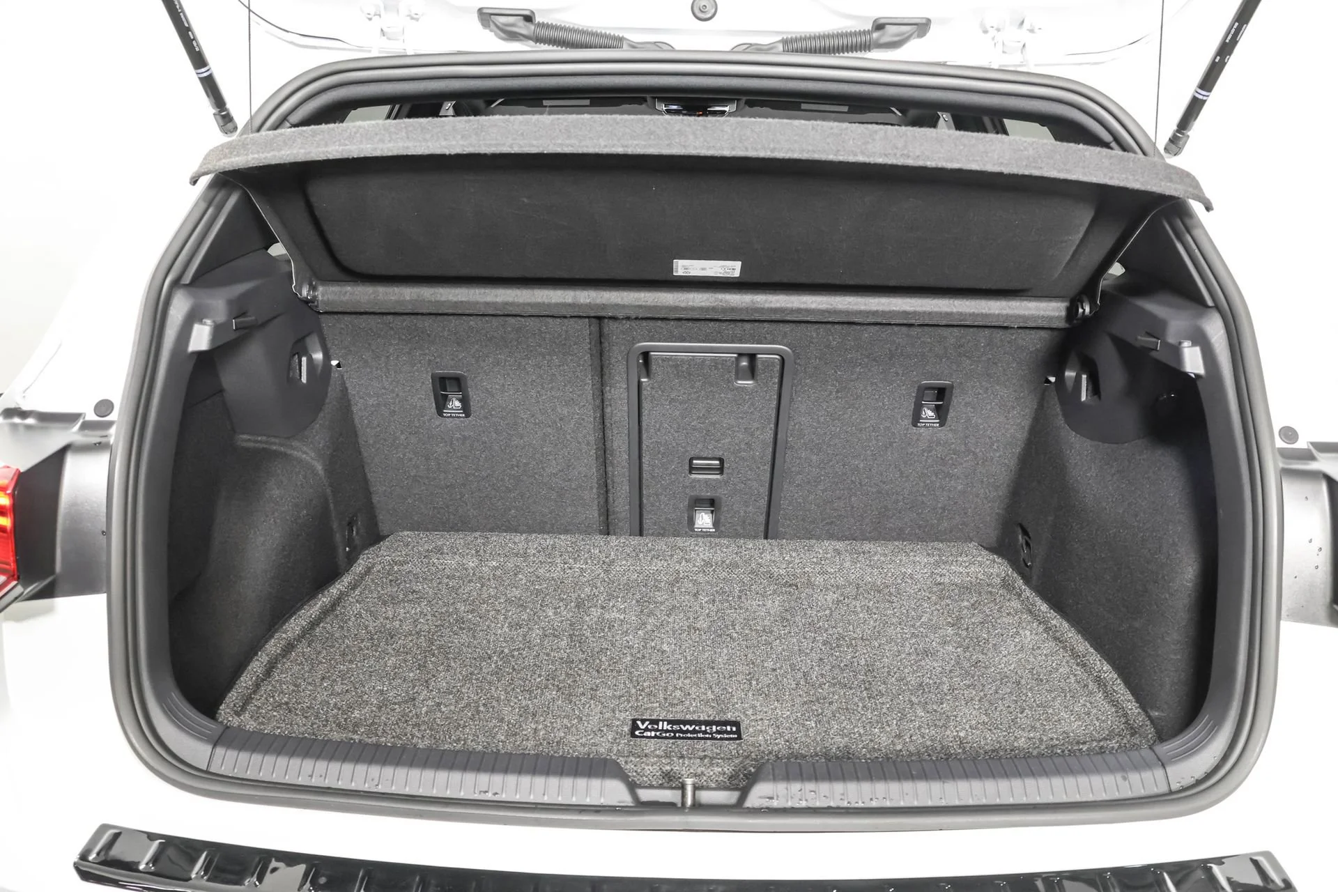 Used 2022 White Volkswagen NA image 40