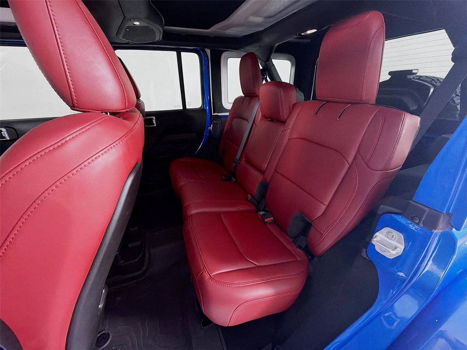 2024 Jeep Wrangler 4-Door Rubicon 392 - Photo 18