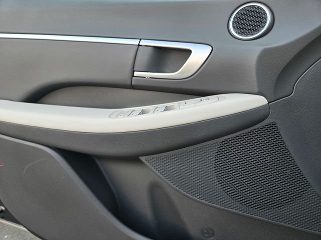 Used 2025 Gray Hyundai SEL image 17