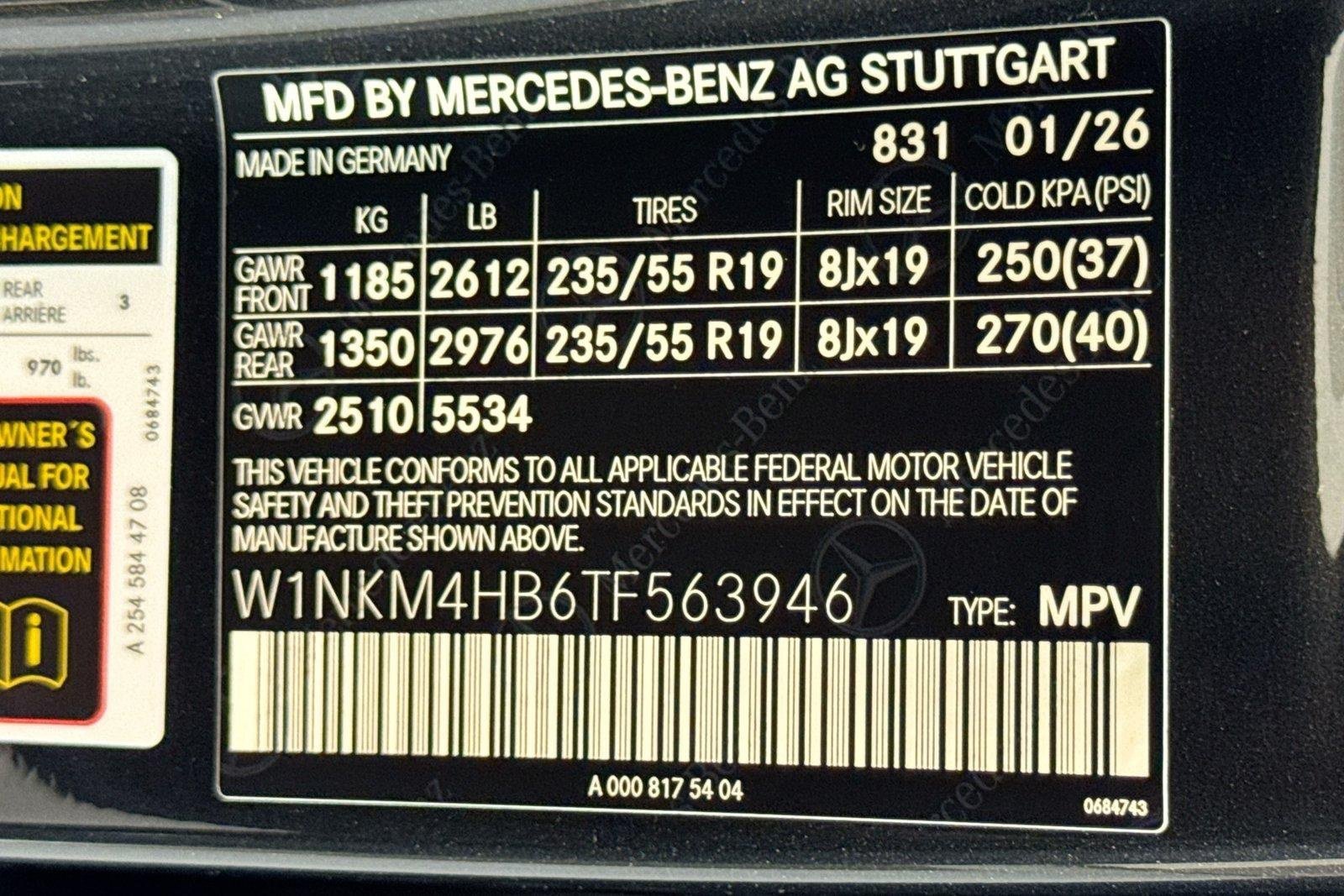 New 2026 Graphite Grey Metallic Mercedes-Benz GLC 300 image 30