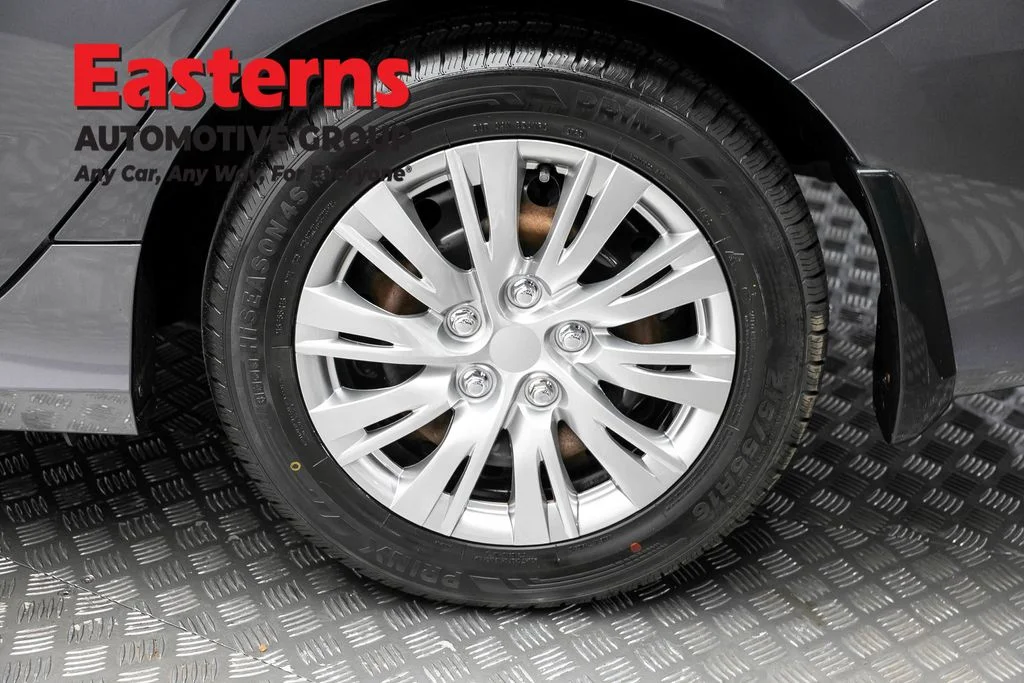 Used 2017 Gray Honda LX image 8
