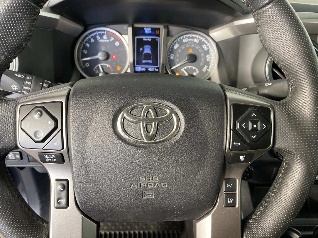 Used 2022 Magnetic Gray Metallic Toyota SR5 image 14