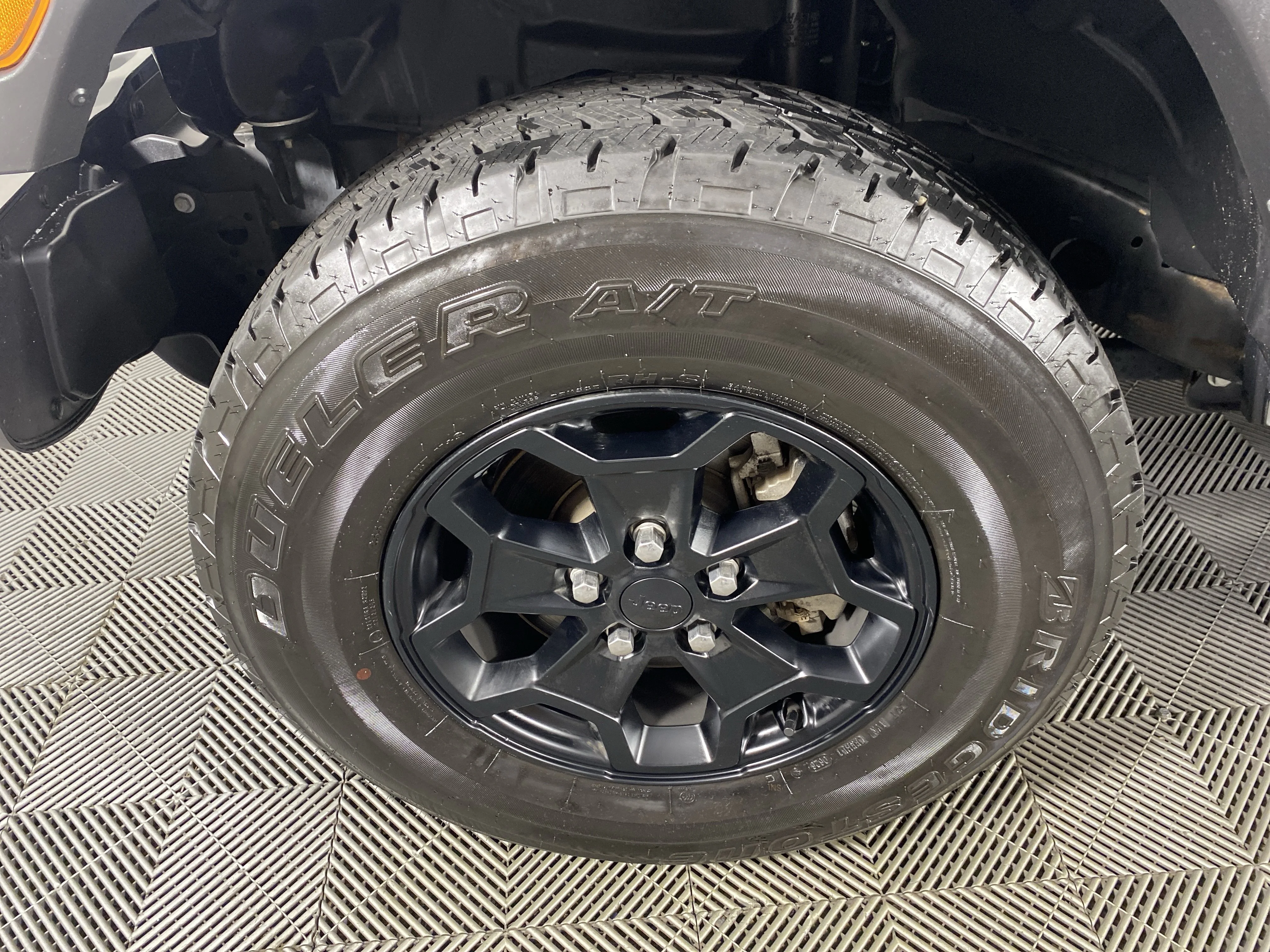 Used 2022 Sting-Gray Clearcoat Jeep  image 13