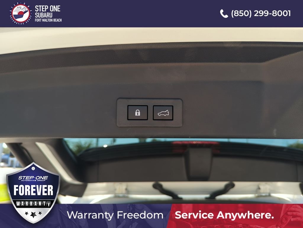 Used 2026 White Subaru Onyx Edition Touring image 34