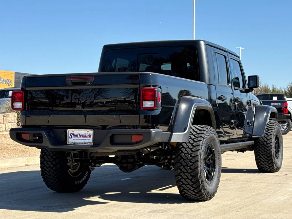 New 2025 Black Clear-Coat Exterior Paint Jeep Sport S image 9