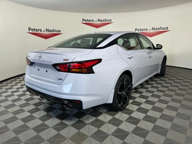 New 2026 Gray Sky Pearl Nissan SR image 7