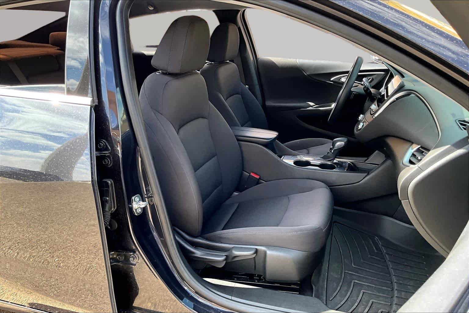 Used 2023 Dark Ash Metallic Chevrolet LT image 9