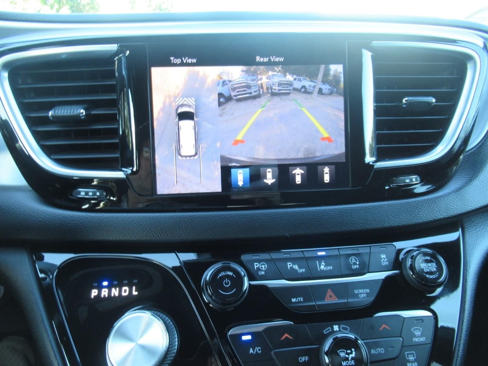 Used 2019 Gray Chrysler Touring Plus image 30