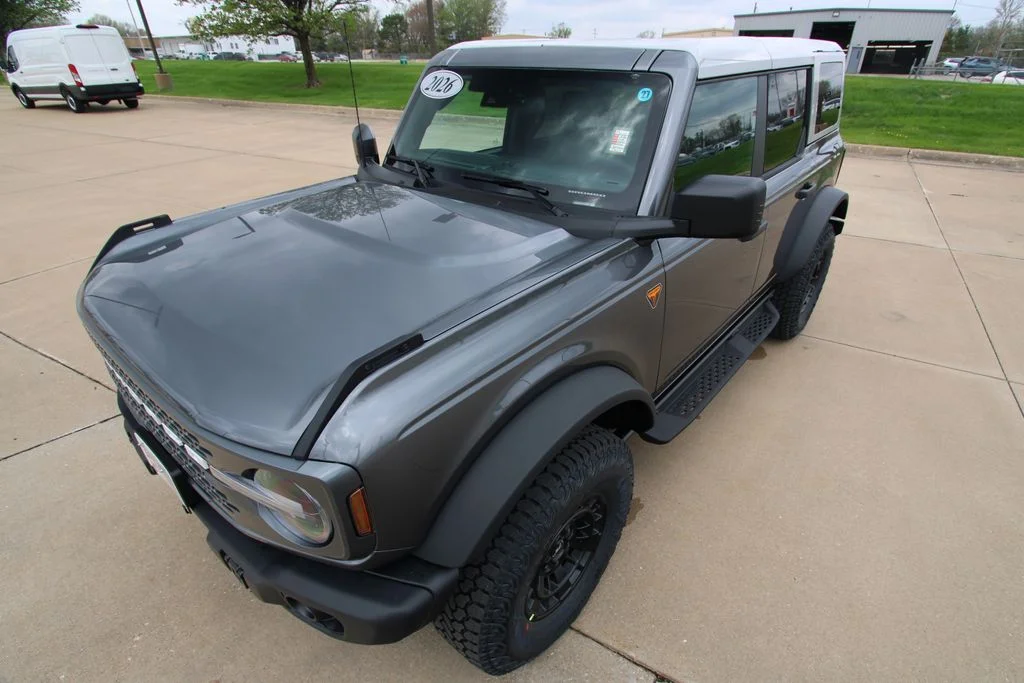 New 2026 Carbonized Gray Metallic Ford Badlands® image 57
