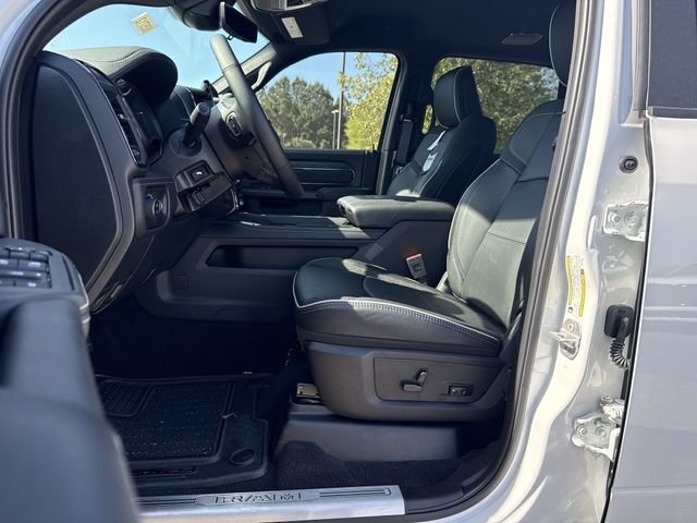 New 2026 White RAM Limited image 9