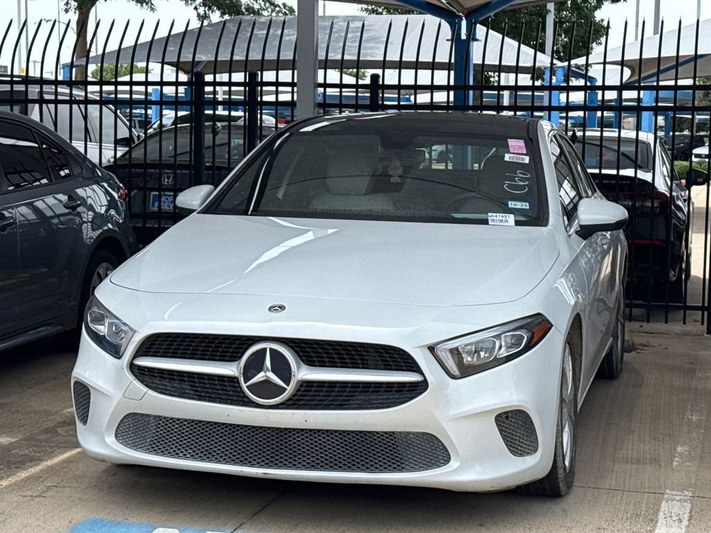 2020 Mercedes-Benz A-Class A220's photo