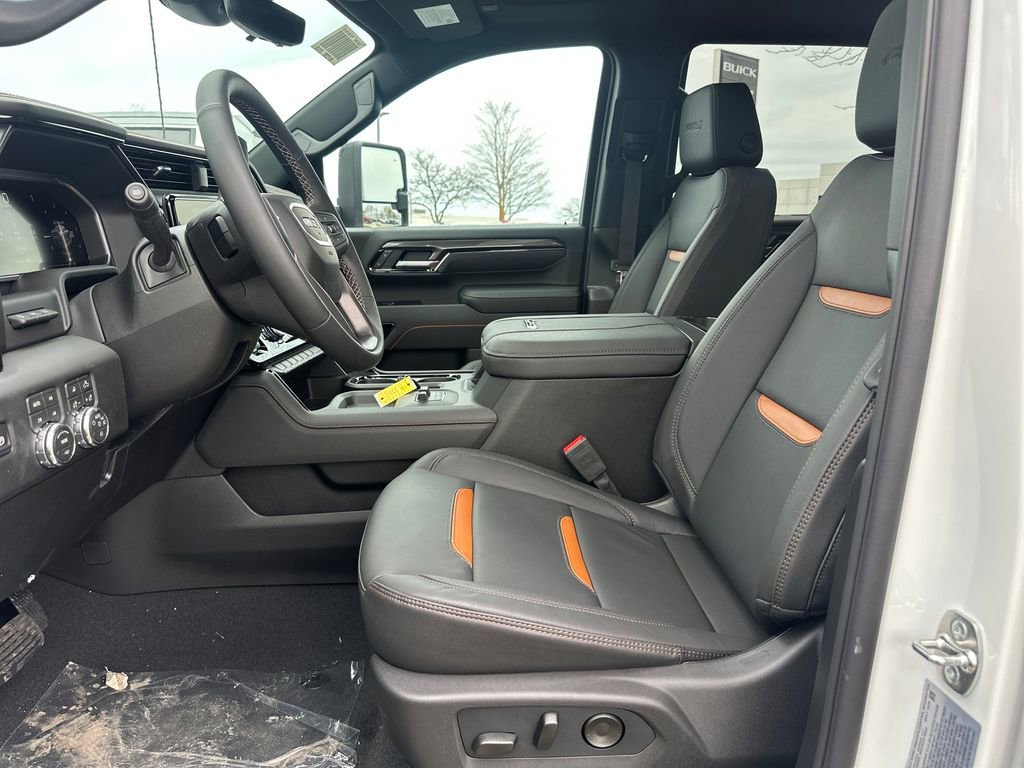 2026 GMC Sierra 3500HD AT4 - Photo 12