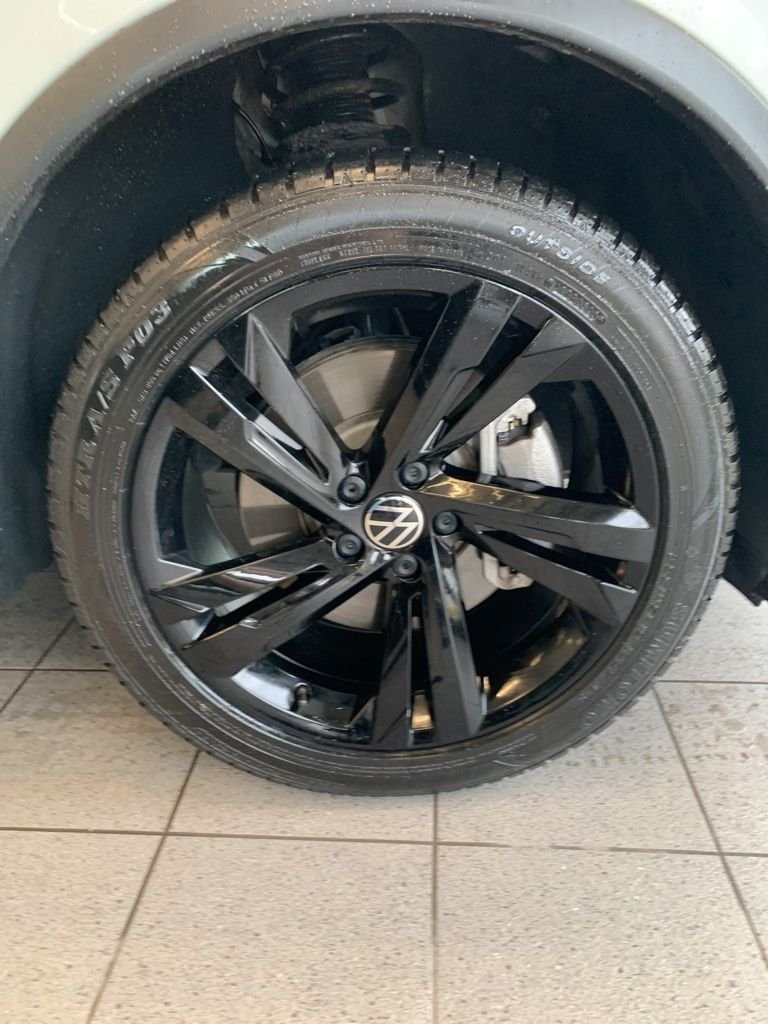 2023 Volkswagen Tiguan SE R-LINE BLACK - Photo 17