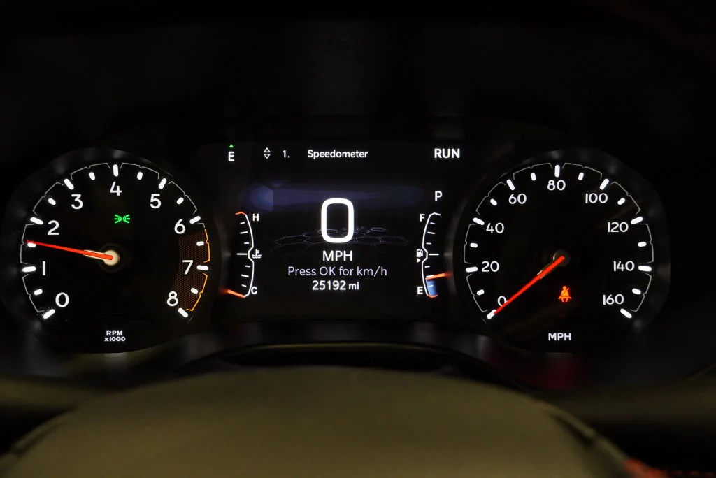 Certified Used 2025 Silver Jeep Trailhawk image 17