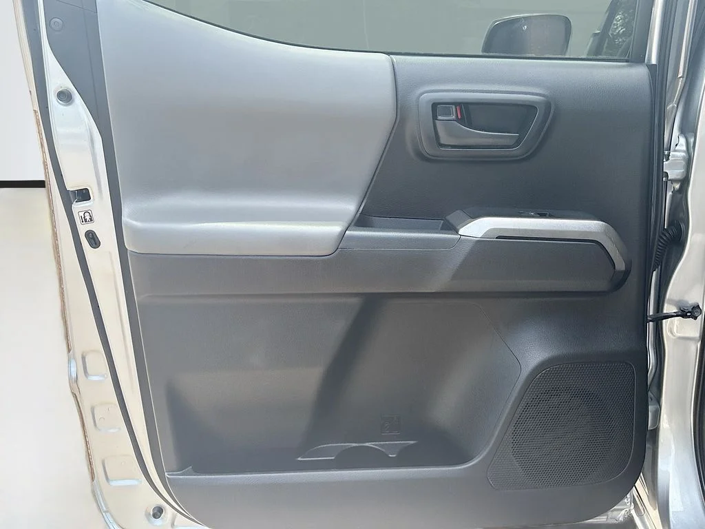 Used 2017 Silver Sky Metallic Toyota SR5 image 15