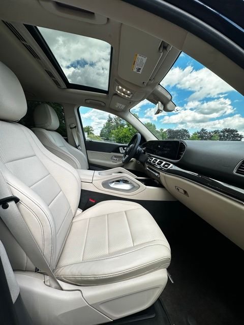 Used 2020 Blue Mercedes-Benz GLE 350 image 20