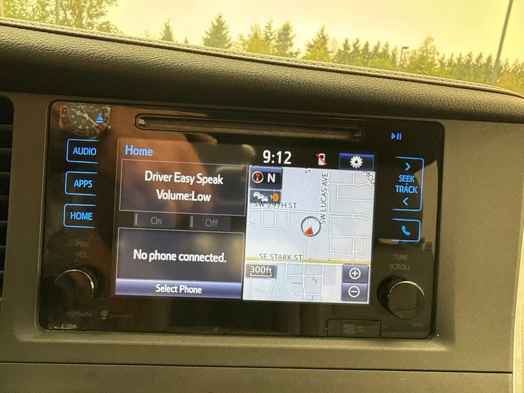 Used 2015 Blizzard Pearl Toyota XLE image 14